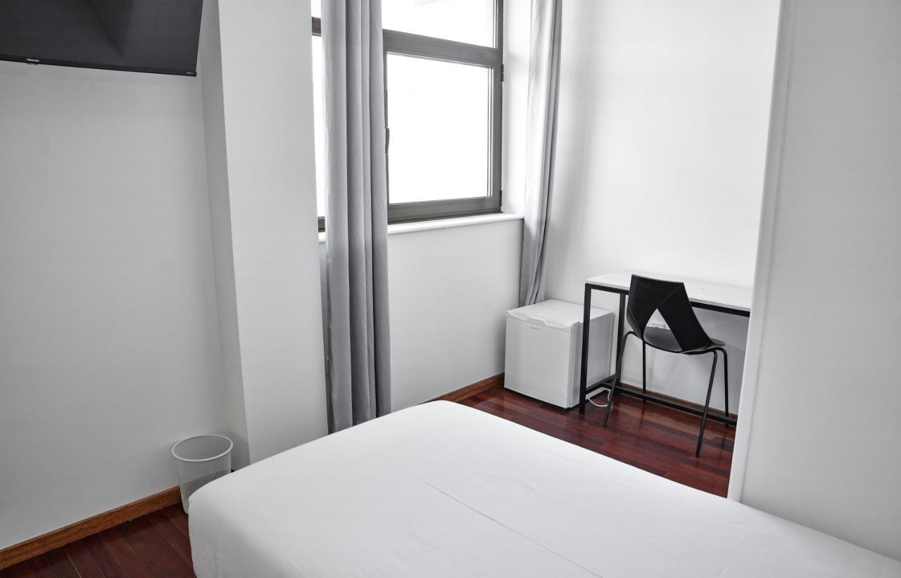 Hotel Chips Ferrol Naron  Exterior photo